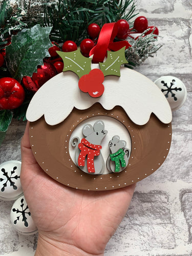 SALE: Christmas pudding with mice decoration